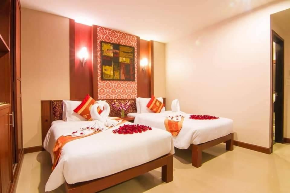 Patong Hemingways Hotel Eksteriør billede