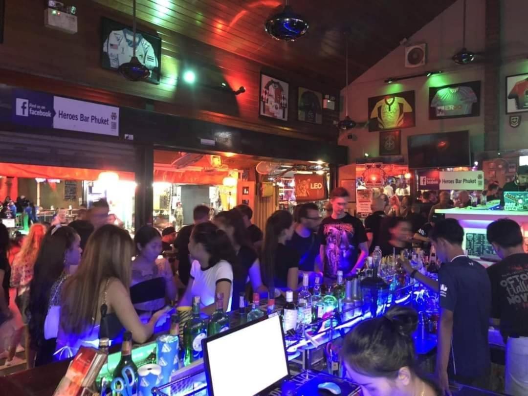Patong Hemingways Hotel Eksteriør billede